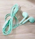 Bassokuulokkeet 3,5 mm:n liitin 8