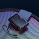 Batterie externe 10000 mAh avec charge sans fil pour téléphone 10 W Charge rapide QC 3.0 jusqu'à 18 W Entrées USB-C et Micro USB 9,4 x 6,2 x 2,5 3