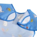Bavoir pour enfants avec manches 30 x 25 cm Bleu avec des lapins blancs et des feuilles colorées Protection sur les épaules Poche pour miettes et bord inférieur arrondi 3