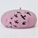 Béret d'hiver pour femmes avec des oiseaux J2451 8