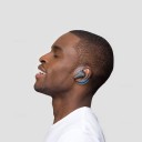 Bezdrátová sluchátka do uší s nabíjecím pouzdrem a displejem Bluetooth 5.0 Ovládání hlasitosti Hlasový asistent Rozsah 20 Hz až 20 kHz 5