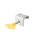 Bezpečnostní zámek na posuvné okno dveře 30 x 24 x 16 mm kovový držák se šroubem a klíčem proti otevření 2