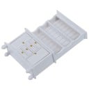 Biała drewniana szafka dla lalek Miniaturowe meble w stylu kredensu z półkami Drzwiczki i cztery szuflady Wymiary 10,3 x 4 x 16,9 cm 3