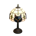 Biela stolná lampa Tiffany s čiernou mačkou, 20 x 36,5 x 11,5 cm, vitrážové sklo a živicová noha, nočná lampička do spálne 3