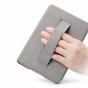 Biele flipové puzdro 6 palcov na Kindle 10. generácie 2019 s ilustráciou spiacej bielej líšky v jesenných listoch a s popruhom na ruku aj fóliou 4