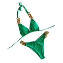 Bikini de mujer de lujo con cadena metálica en los tirantes y laterales. Top triangular y bañador con brillo elegante para el verano. 5