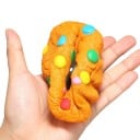 Biscuit antistres pentru eliberarea tensiunii cu față zâmbitoare și puncte colorate. Poliuretan moale. Portocalie. 11,5 x 5,5 cm 6