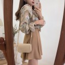 Blouse femme avec nœud et volants 3
