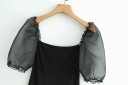 Blouse noire pour femmes avec des manches transparentes 3