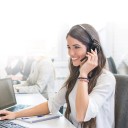 Bluetooth høretelefoner med ladestander 2