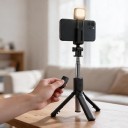 Bluetooth selfie stang med stativ og LED lys 71 cm Fjernbetjening Drejelig telefonholder 360° til fotografering og videoer 3