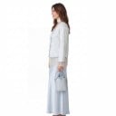 Blusa da donna azzurro chiaro a taglio libero con maniche lunghe scollatura a V con bottoni decorativi e pizzo sull'orlo e sulle maniche 2