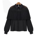 Blusa de mujer con hombros transparentes. 4