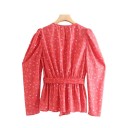 Blusa elegante feminina vermelha com padrão floral e cinto com fivela decorativa Decote transpassado Mangas longas franzidas nos ombros Poliester 2