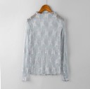 Blusa translúcida de mujer 7