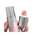 Blush liquido in stick 5,8 g con applicatore a spugna Blush multifunzionale per guance e labbra Lunga durata e resistente all'acqua color pesca-rosa 3