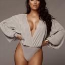 Body feminino com decote profundo 7