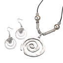 Bohémisk stil spiralhalskæde og øreringe Kreativ smykkesæt til kvinder Sommerferie Strandoutfit Festivaltilbehør 2