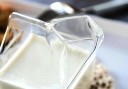Boîte en verre pour lait 2