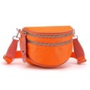 Bolsa crossbody feminina em forma de meia-lua de nylon Duas divisórias com fecho de correr Alça larga ajustável com mosquetões 23 x 18 x 3
