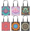 Bolsa de compras feminina com impressão colorida de mandalas e ornamentos Bolsa de poliéster com duas alças pretas Dimensões 34,5 x 33,5 cm 22