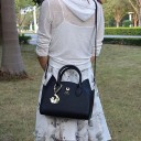 Bolsa de couro feminina M1345 1