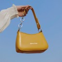 Bolsa de hombro pequeña para mujer de piel sintética 21 x 12,5 x 8 cm Forma baguette Asa con cadena decorativa plateada Superficie 4