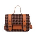 Bolsa de senhora crossbody com aba e padrão de pegada de galo Tiras em pele sintética com tachas Pega superior e alça em pele sintética 4