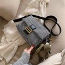 Bolsa de senhora crossbody com padrão de pé de galinha Formato retangular com aba e fivela decorativa Lona e poliéster 25 x 15 x 5 cm 1