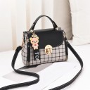 Bolso de mano cruzado para mujer Diseño a cuadros Solapa de un solo color con cierre dorado Correa desmontable Cuero sintético 21 x 16 x 10 cm 1