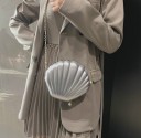 Bolso de mano de concha para mujer M1680 2