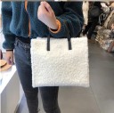 Bolso de mano de lana para mujer M1549 2