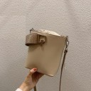 Bolso de mano de piel para mujer M1743 9