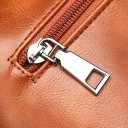 Bolso de mano para mujer con hebillas decorativas y colgante Estilo vintage Cierre con cremallera Dos asas Cuero sintético y poliéster 30 x 10