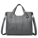 Bolso de mano y hombro para mujer Cuero sintético Costuras acolchadas Adornos metálicos en las asas Cierre con cremallera Bolsillos 2
