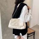 Bolso de mujer cruzado con solapa Cuero sintético con paneles acolchados Correa de cadena con cinta para el hombro Cierre metálico 30 x 18 x 3