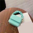 Bolso mini para mujer de piel PU con asa fruncida para llevar en la mano Cadena delgada para llevar al hombro Cierre con solapa 5