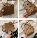 Bolso pequeño para mujer de cuero sintético con diseño tejido Forma de cesta Asas cortas y correa larga para el hombro Interior con bolsa 9