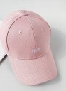 Boné feminino com bordado Hello Boné de basebol em algodão com aba costurada Fivela metálica na parte de trás Perímetro de cabeça 56 a 5