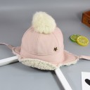 Bonnet d'hiver pour enfants avec visière 2