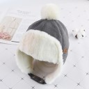 Bonnet d'hiver pour enfants avec visière 5