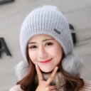 Bonnet d'hiver pour femmes avec pompons A1 6