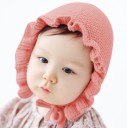 Bonnet en tricot pour fille avec volant 3