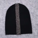 Bonnet femme avec une bande verticale de broderie de perles Tricot côtelé extensible en coton et laine Tour de tête 50 à 60 cm 1