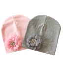 Bonnet fille avec fleur 1