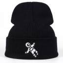 Bonnet noir d'hiver avec astronaute 1
