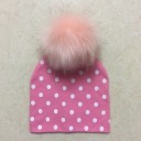 Bonnet pour enfants avec pompon en fourrure 24