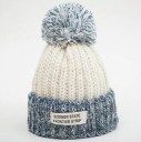 Børne vinterhue med pompon J864 2