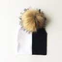 Børnehue i to farver med pompon 7