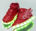 Børns lysende sneakers med vinger 8